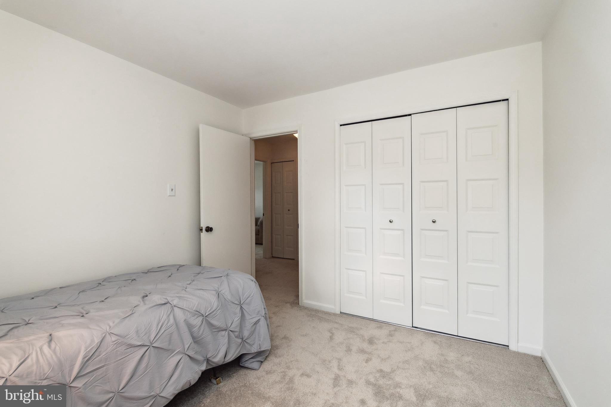 Ten Mills Rd, Columbia, MD 21044
