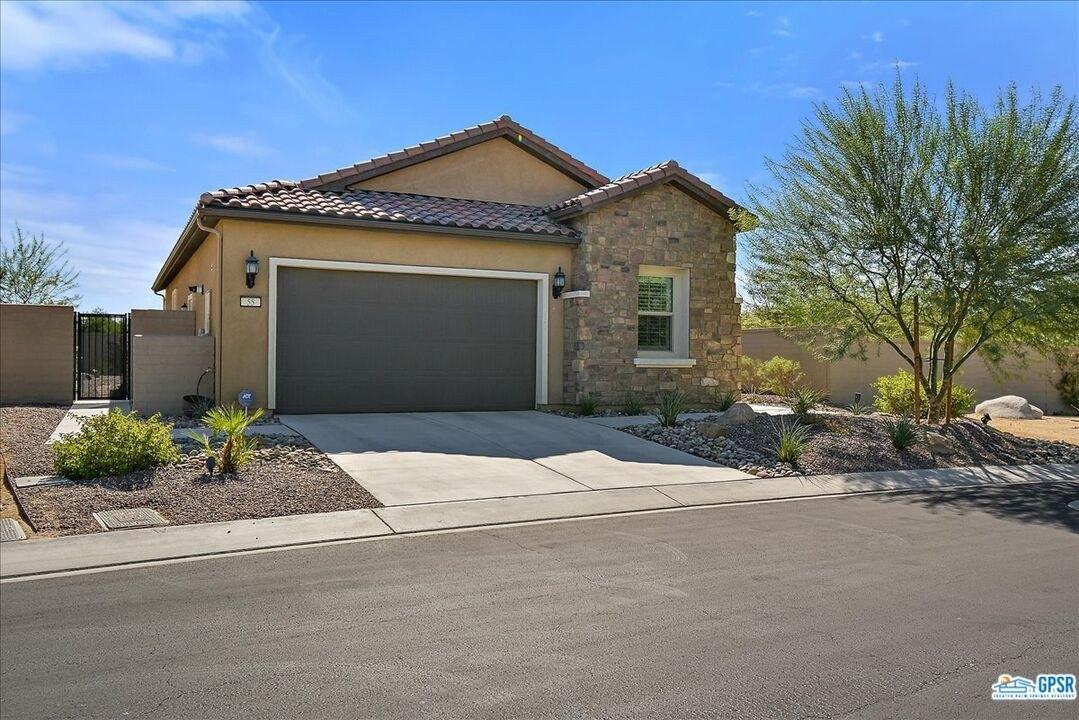 Syrah, Rancho Mirage, CA 92270