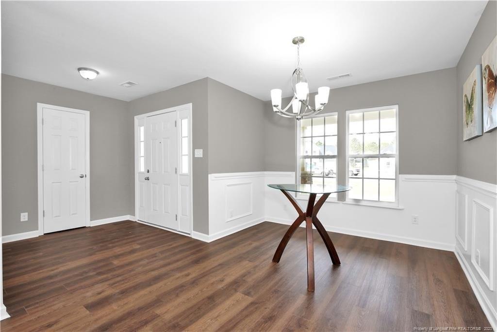 Miry Creek Ln, Clinton, NC 28328
