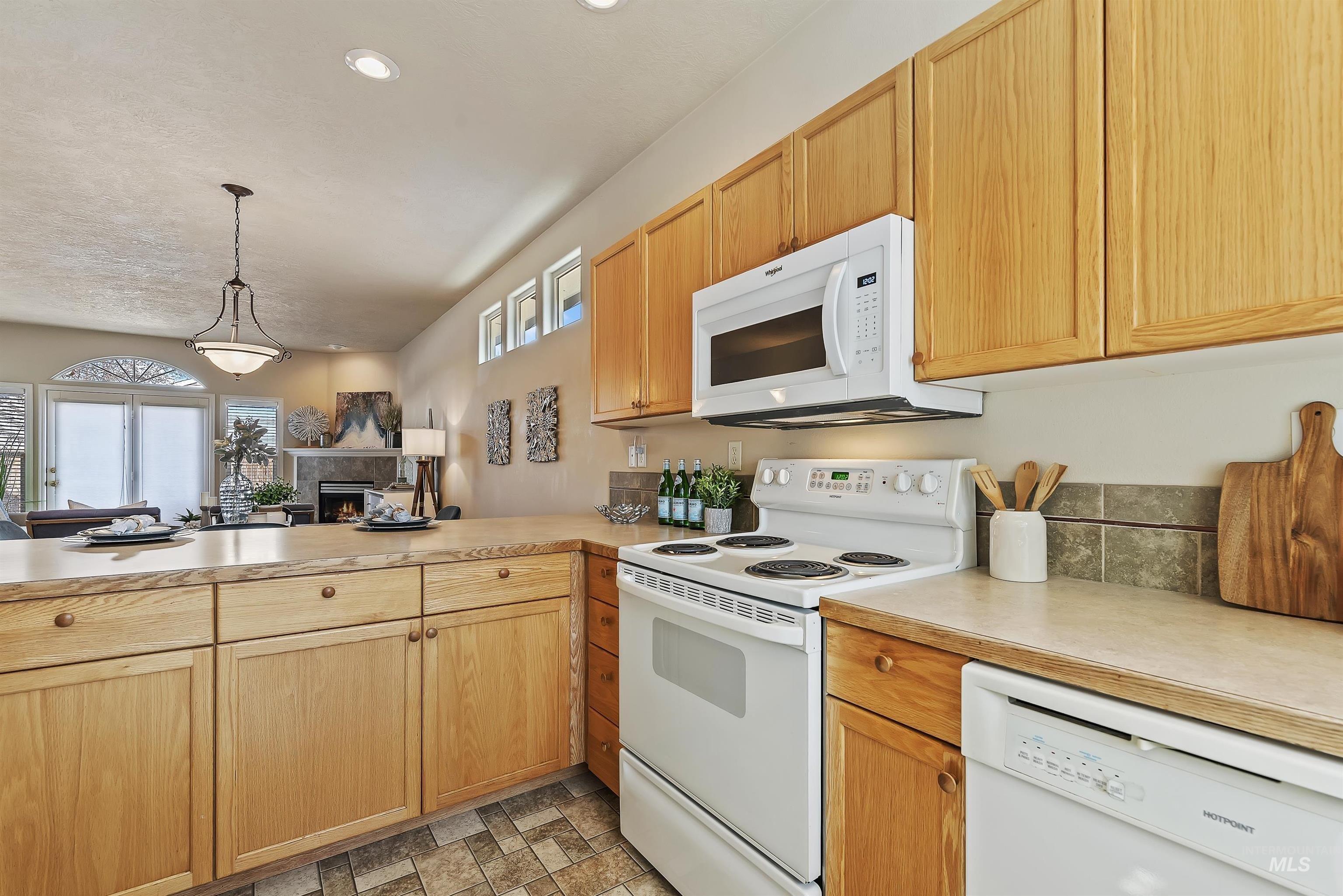 W Canterbury Dr, Boise, ID 83704