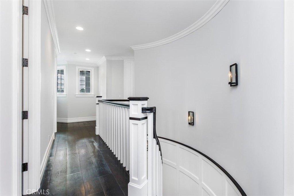 Laurel Ave, Manhattan Beach, CA 90266
