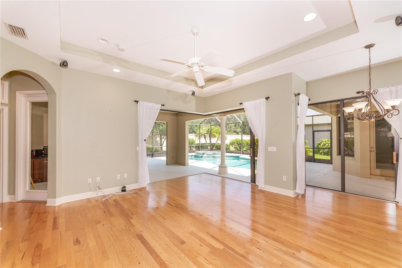 Tuscana Dr, Sarasota, FL 34241