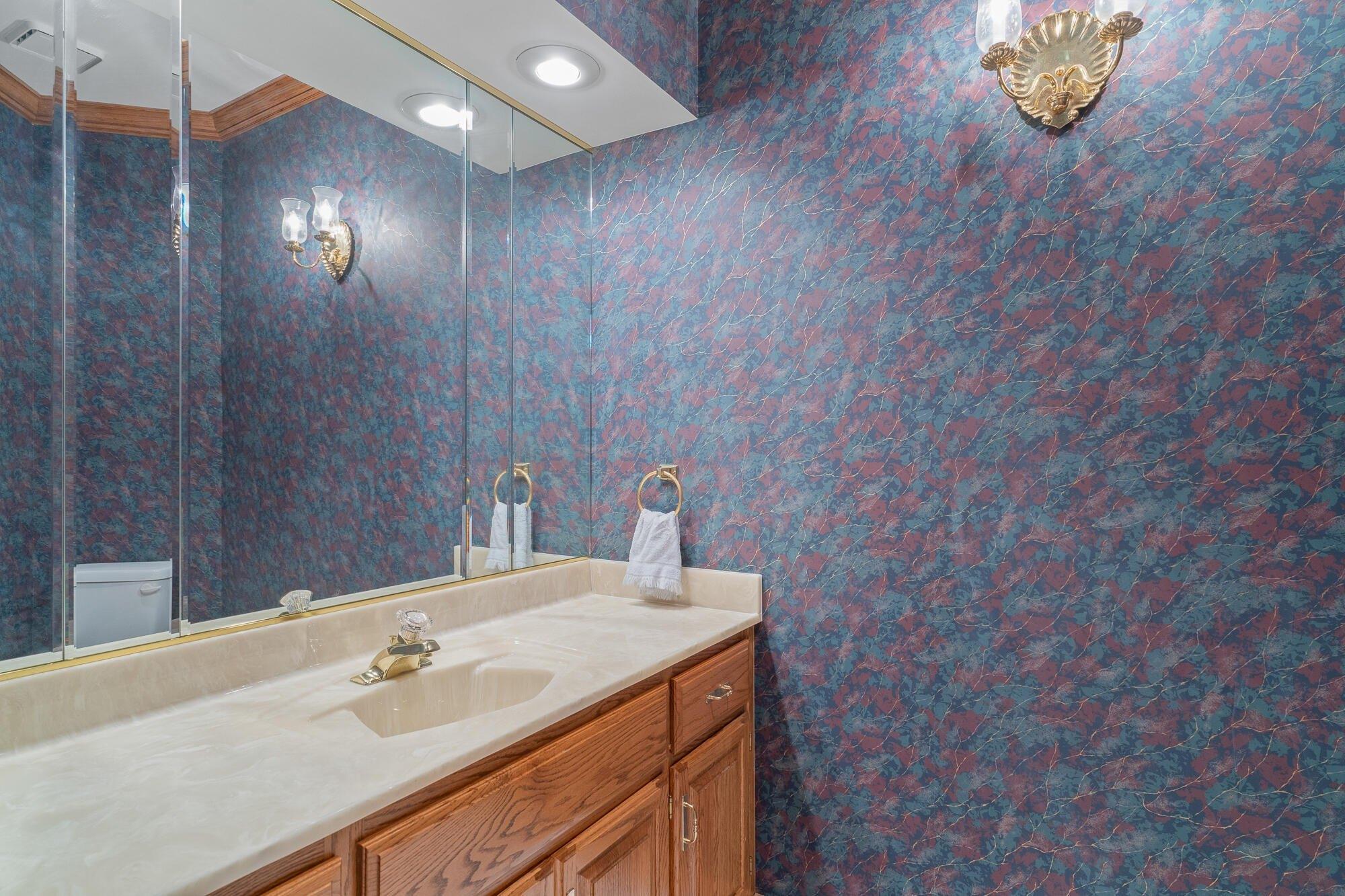 S Castlebay Dr, Springfield, MO 65809