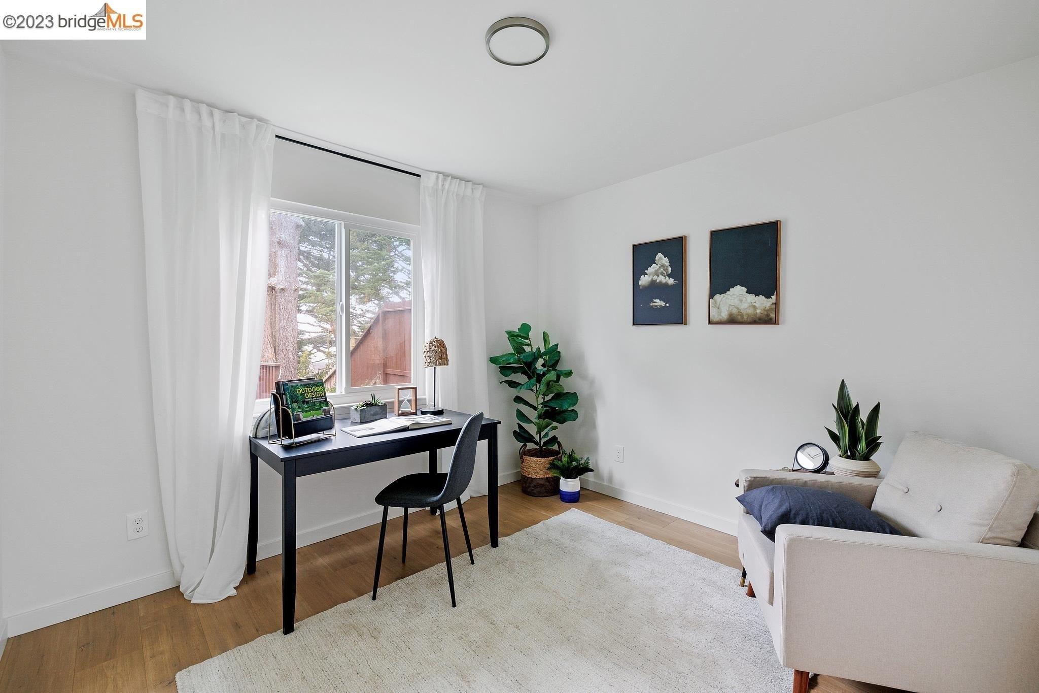 Heather Ct, Pacifica, CA 94044
