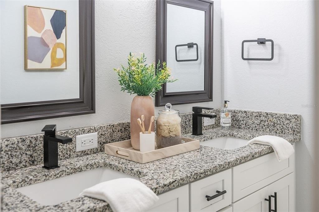 Rollinglen Ln, Lakeland, FL 33810