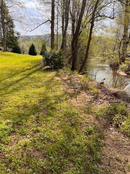 Highway 19 N, Dahlonega, GA 30533