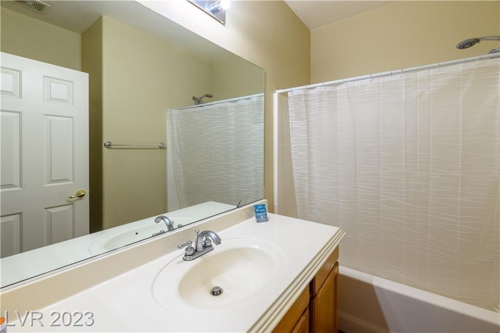 Savannah Falls St, Las Vegas, NV 89131
