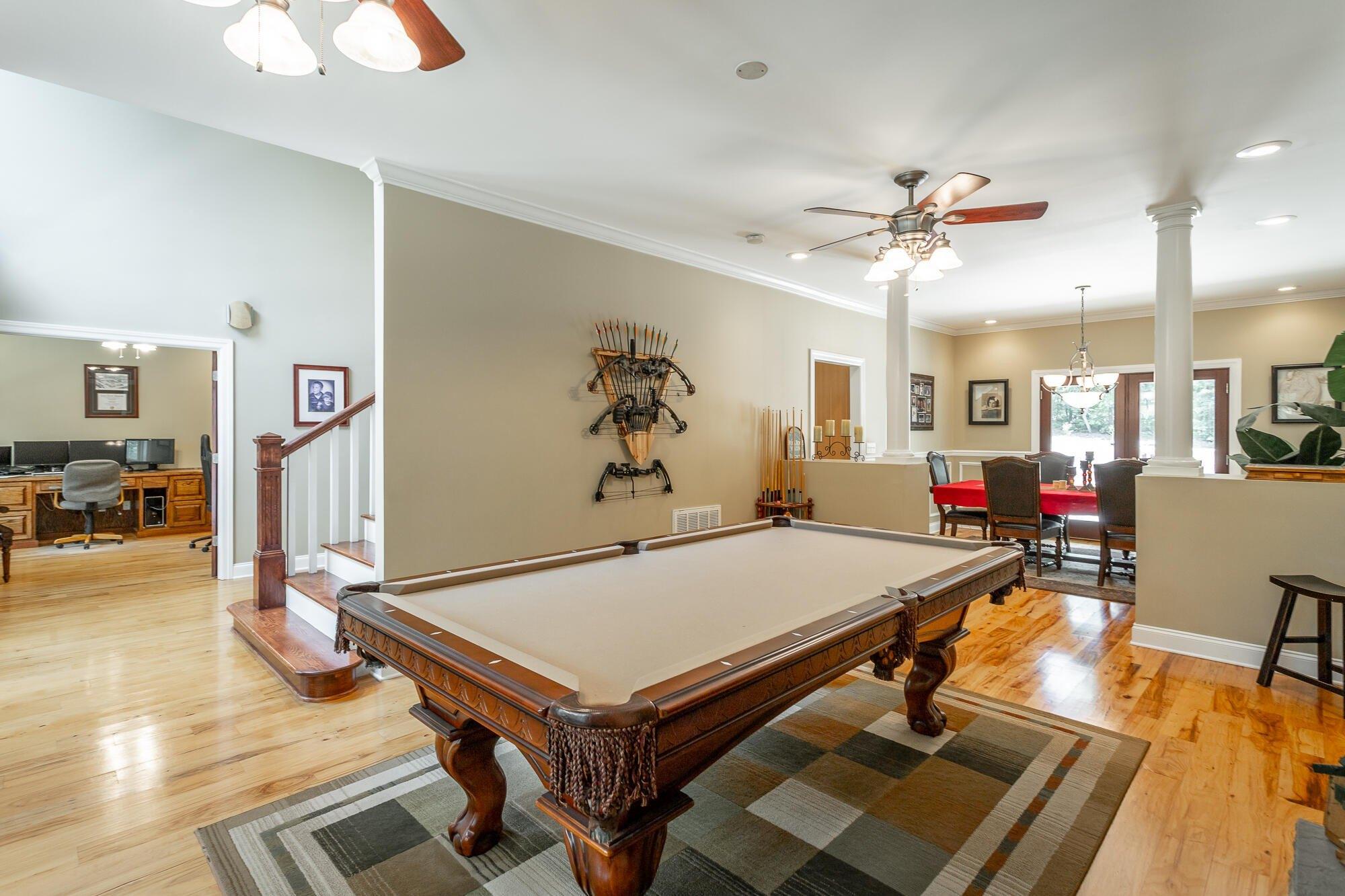 Pine Ridge Dr, Signal Mountain, TN 37377