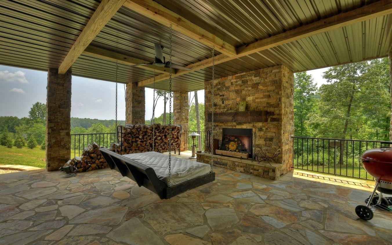 Woodthrush Dr, Blue Ridge, GA 30513