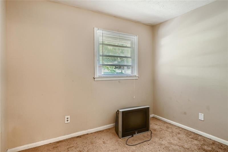 Fielding Cir, Riverdale, GA 30274
