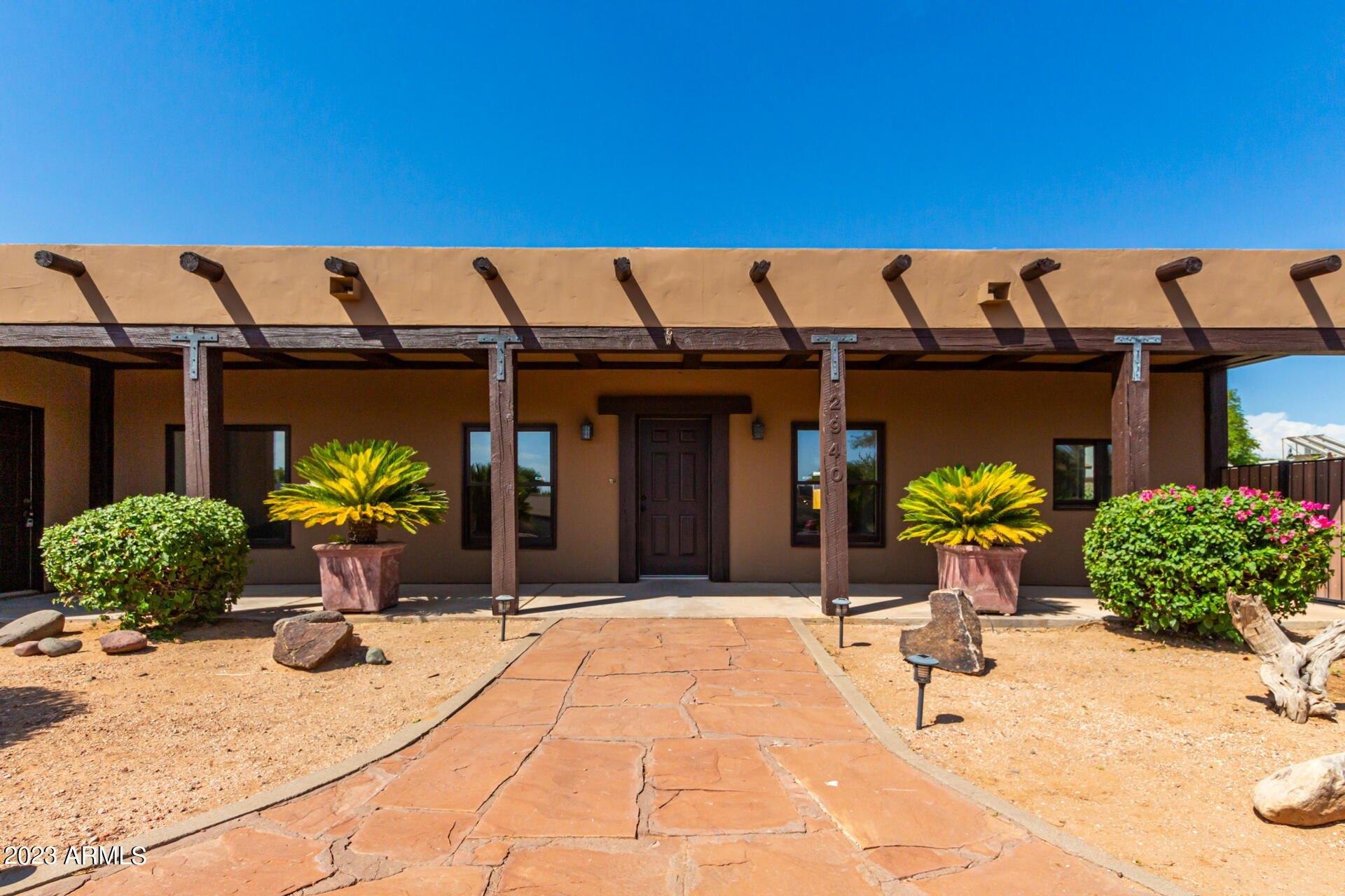 E Union Hills Dr, Phoenix, AZ 85050