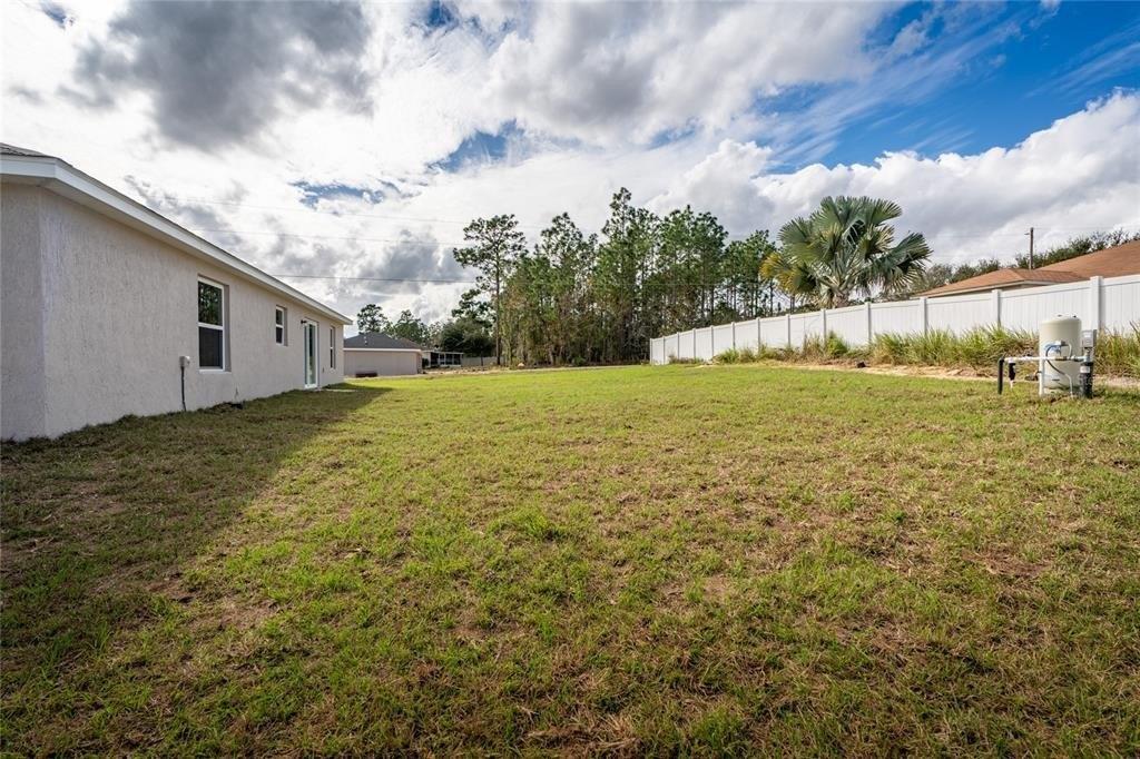 Larch Rd, Ocala, FL 34480