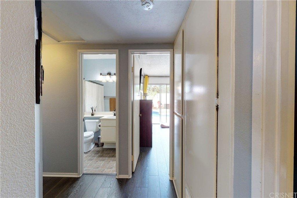 Hartford Ave, Castaic, CA 91384