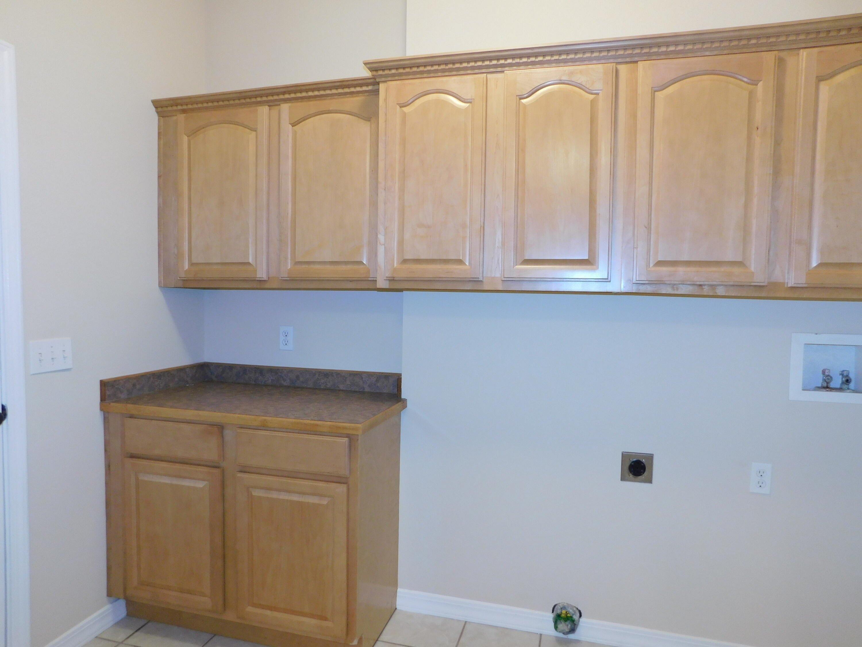 Salmon Ln, Russellville, AR 72802
