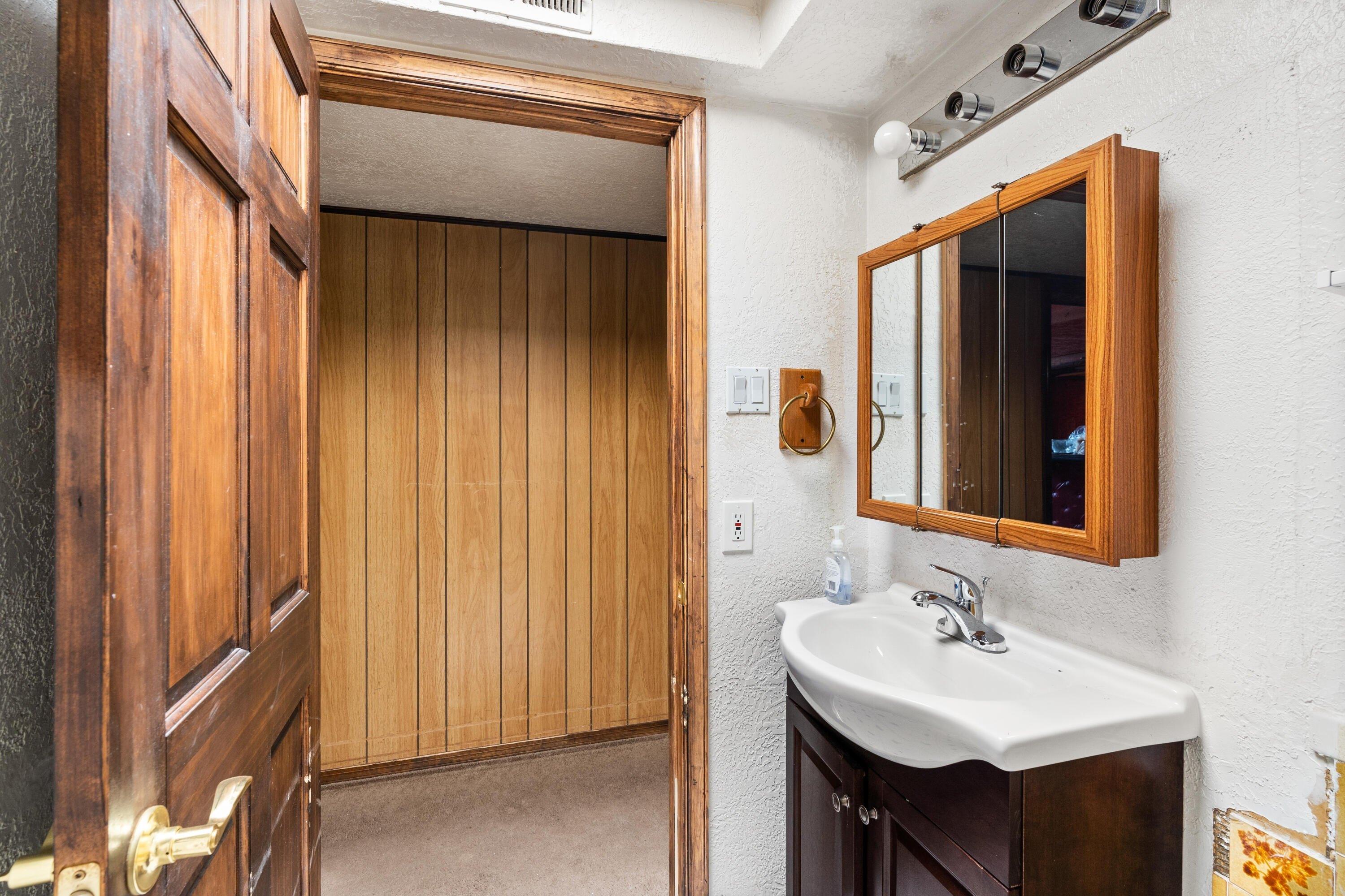 La Plata Rd Nw, Albuquerque, NM 87107