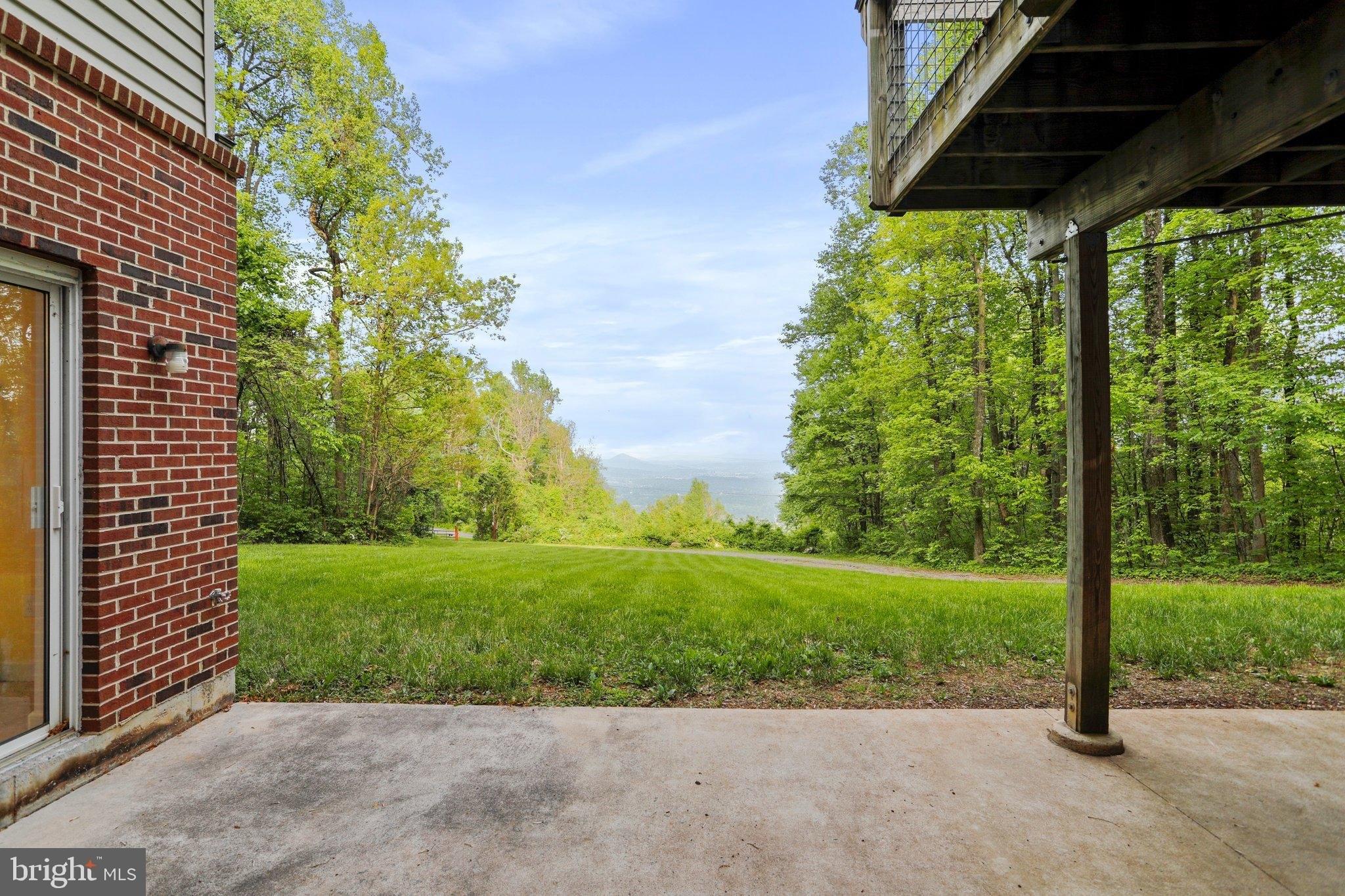 Rock Ridge Ln, Chester Gap, VA 22623