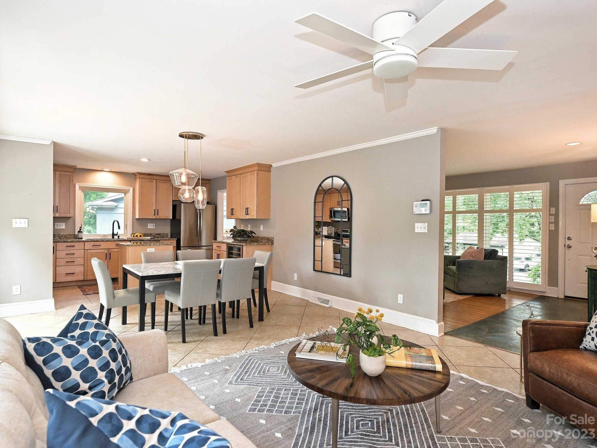 Candlewood Dr, Charlotte, NC 28210