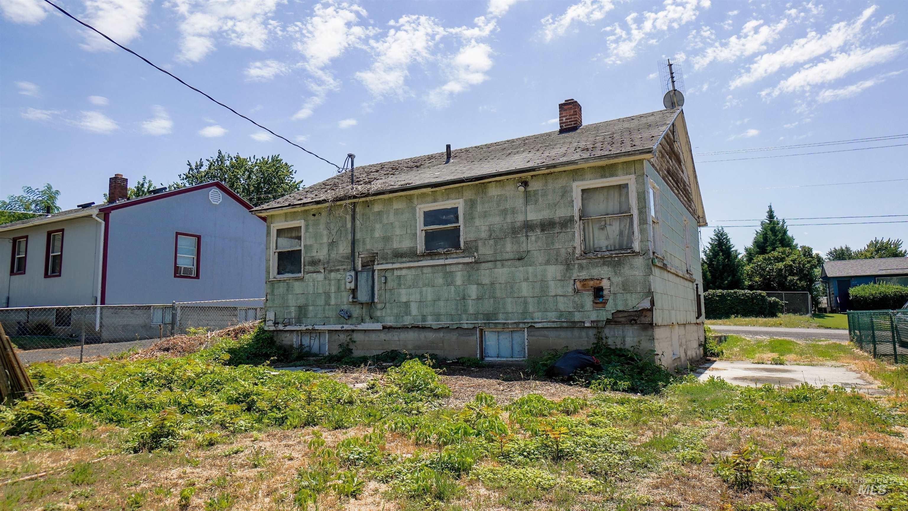 16th Ave, Lewiston, ID 83501