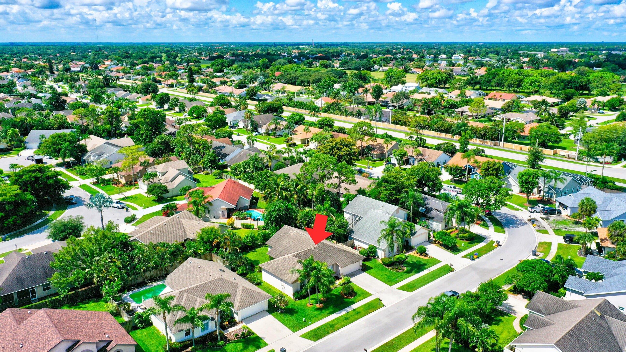 Meadowbreeze Dr, Wellington, FL 33414