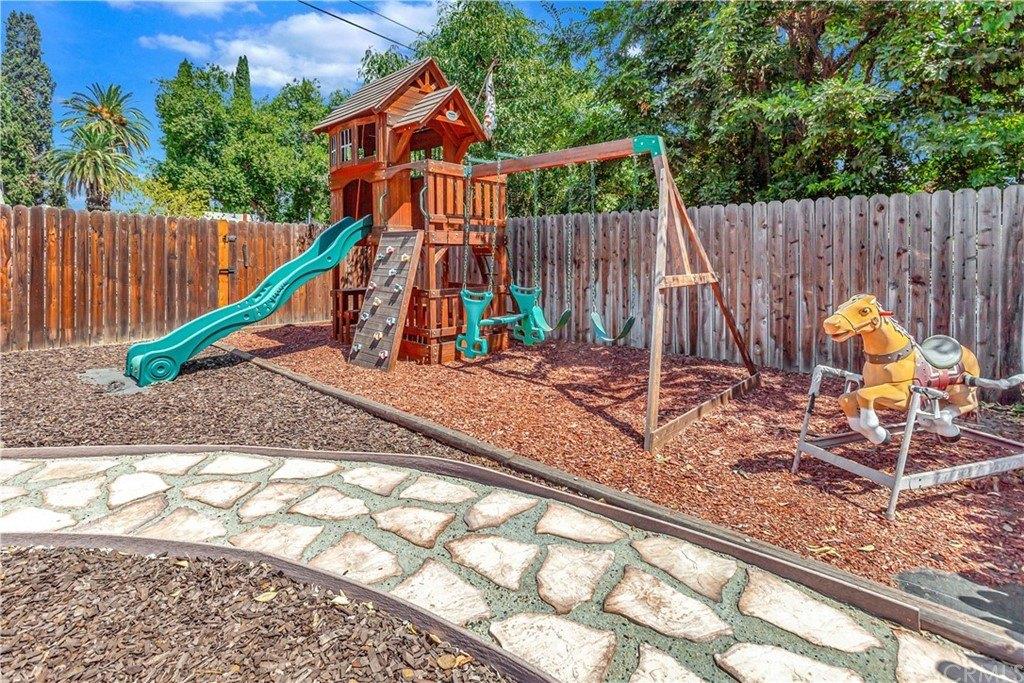 Rosewood Pl, Riverside, CA 92506