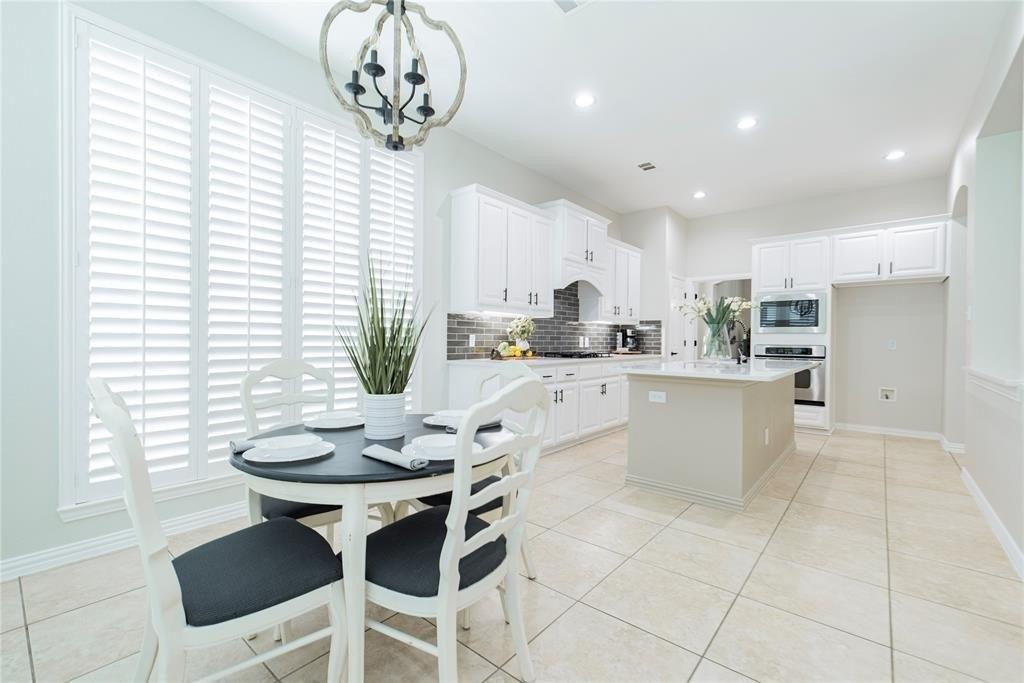 Moss Cliff Cir, Mckinney, TX 75071