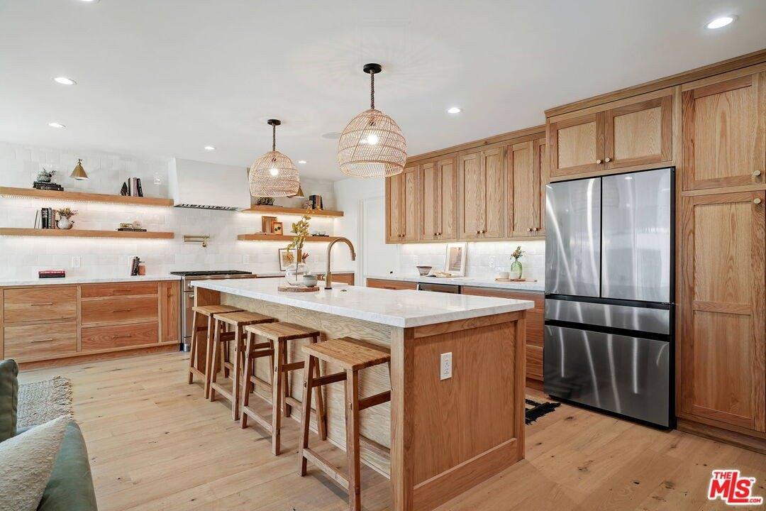 Amherst Ave, Los Angeles, CA 90064