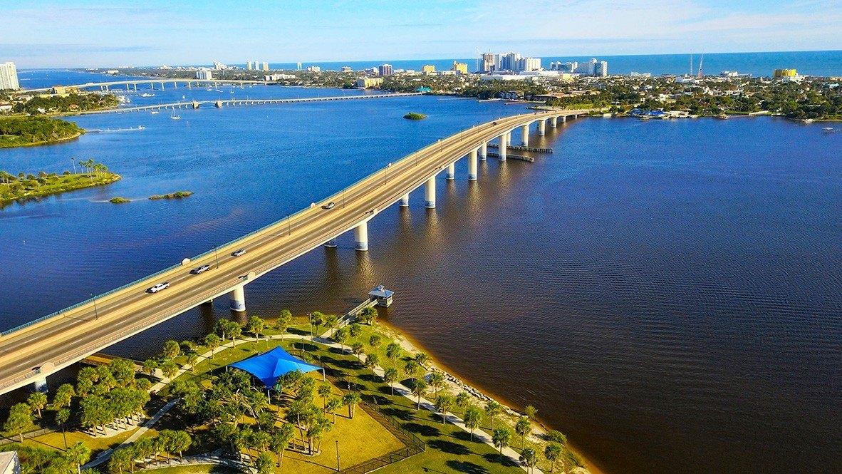 Reena Dr, Daytona Beach, FL 32117
