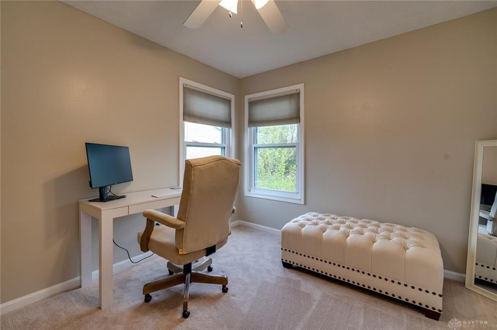 Pembrook Dr, Springboro, OH 45066