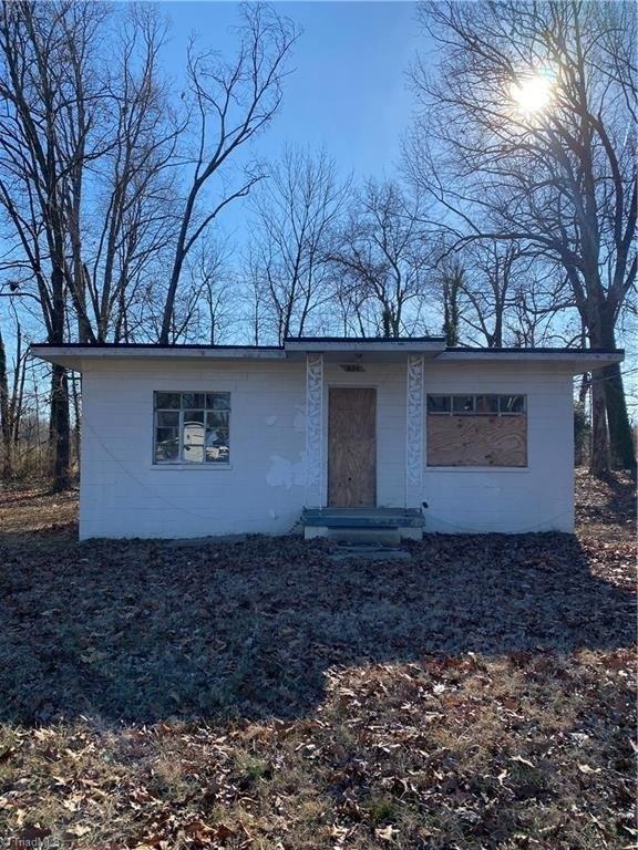 Boundary Ave, High Point, NC 27260