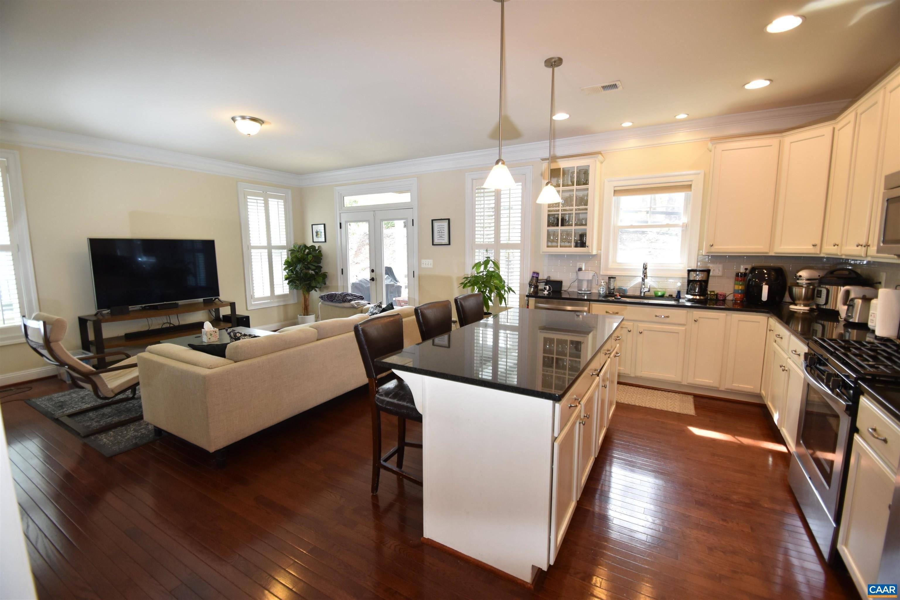 Shannon Glen Ct, Earlysville, VA 22936