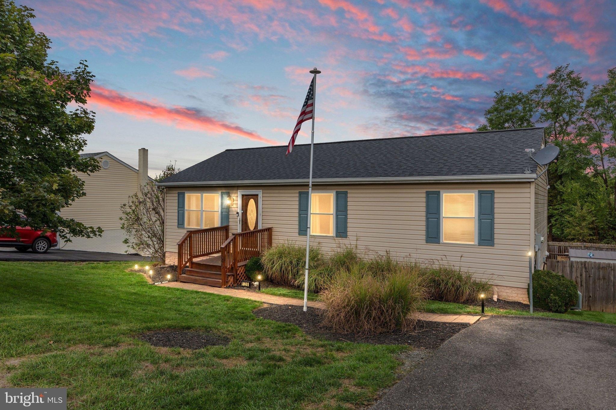 Greenleaf Rd, Strasburg, VA 22657
