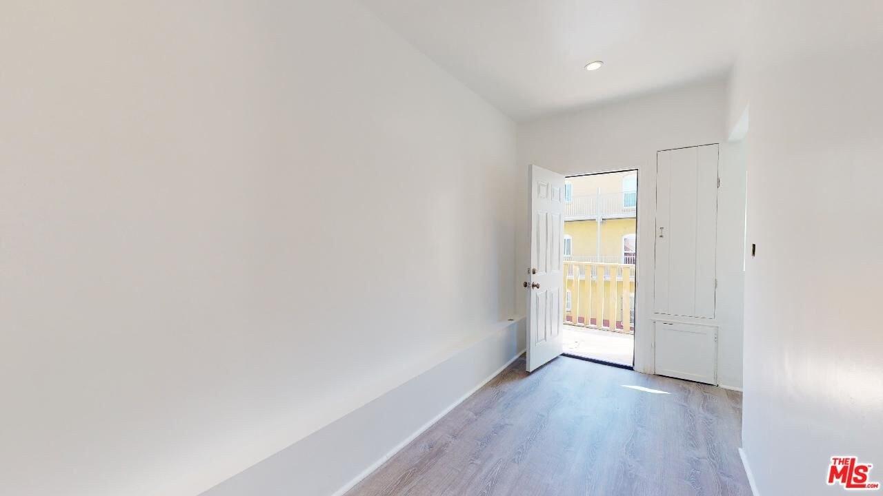 Columbia Pl, Los Angeles, CA 90026
