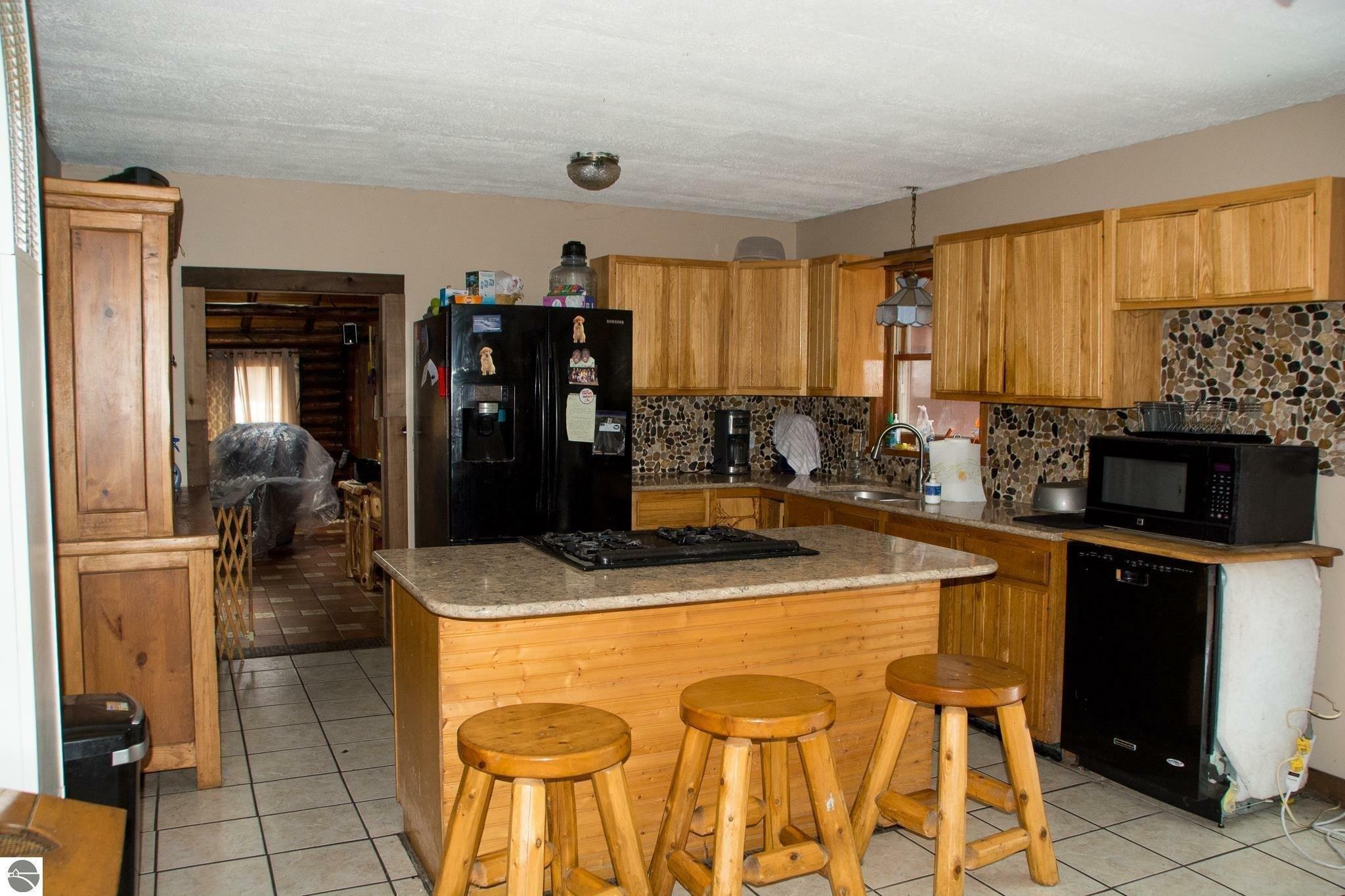 Angel Rd Se, Fife Lake, MI 49633