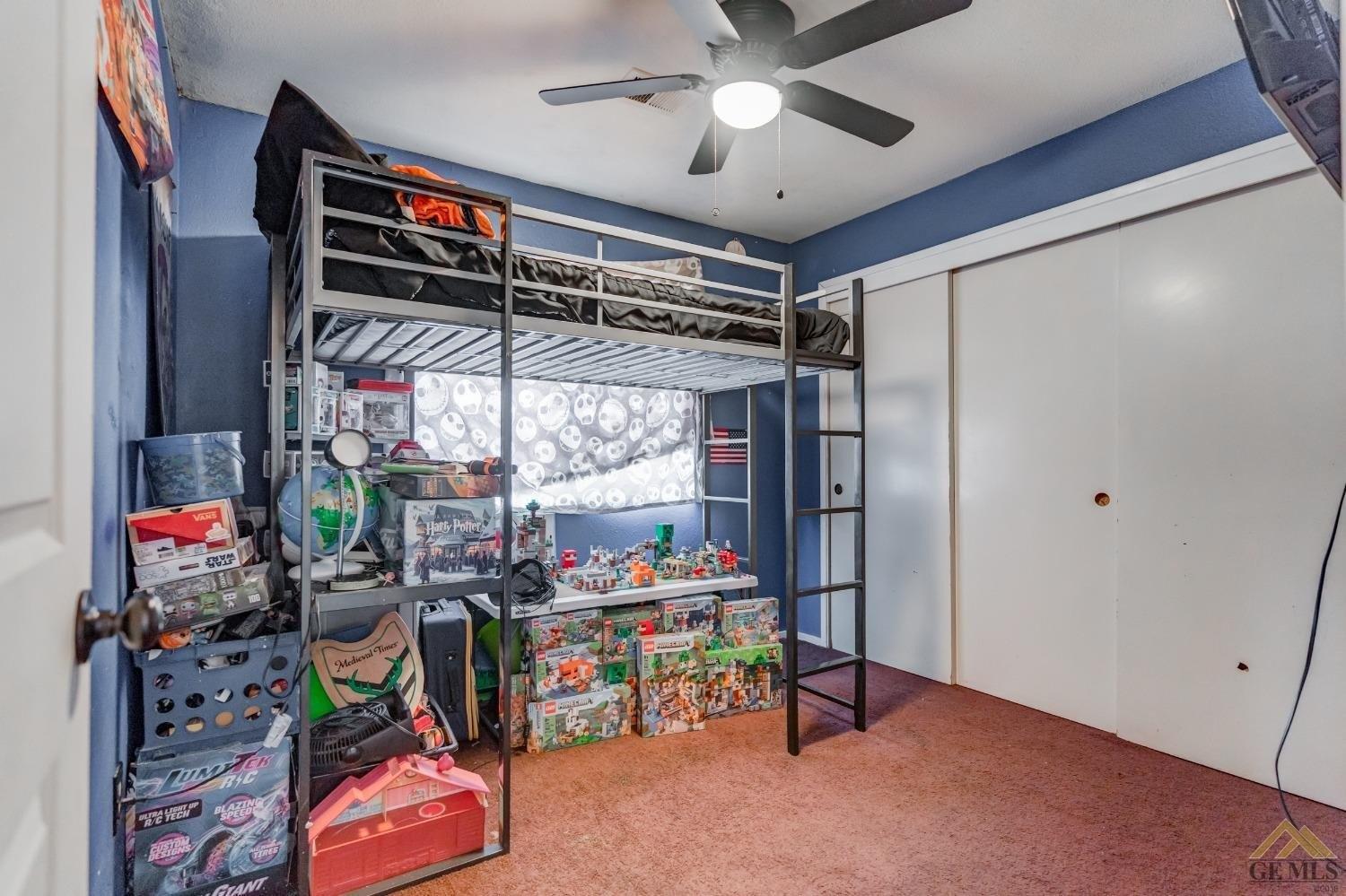Salinger St, Bakersfield, CA 93311