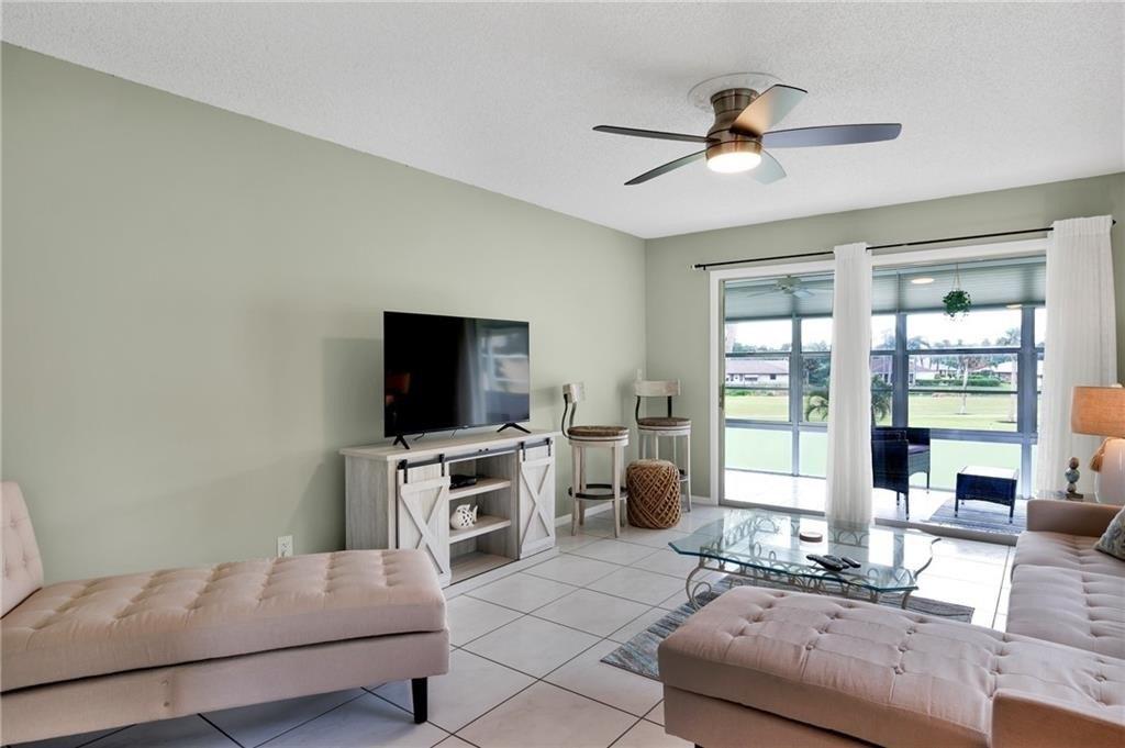 Pine Arbor Ln, Vero Beach, FL 32962