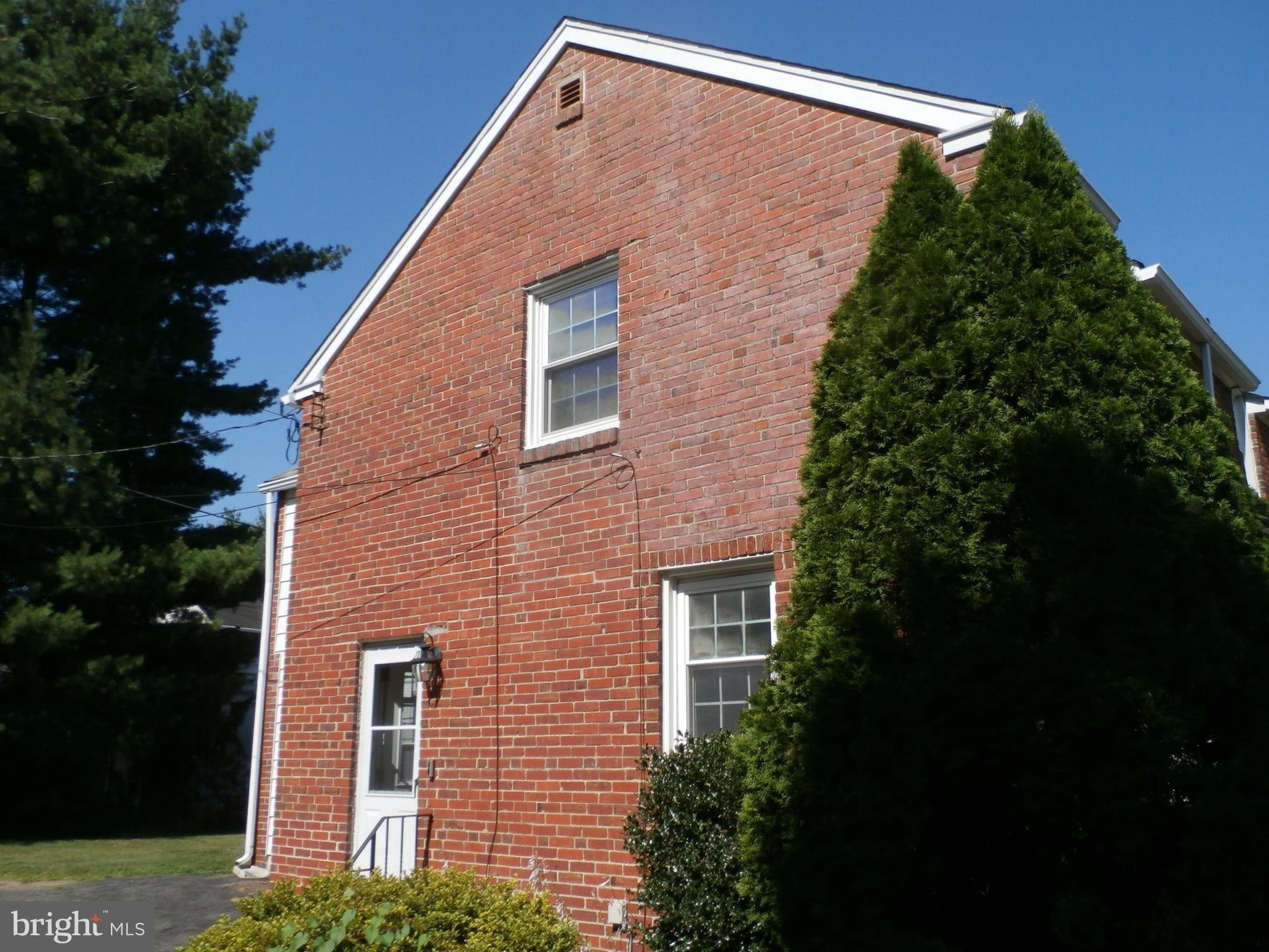 Avon Rd, Springfield, PA 19064