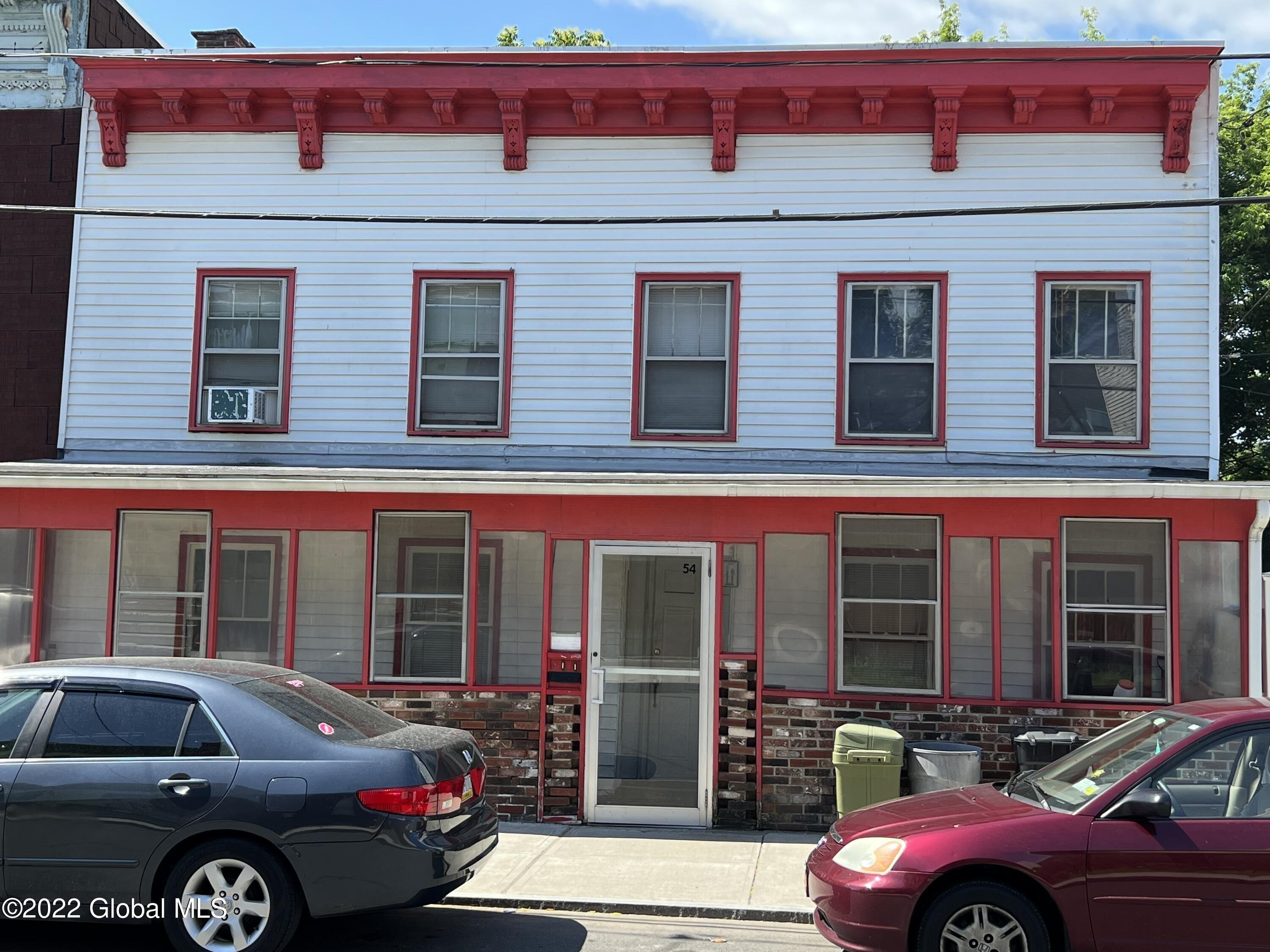 Delaware St, Albany, NY 12202