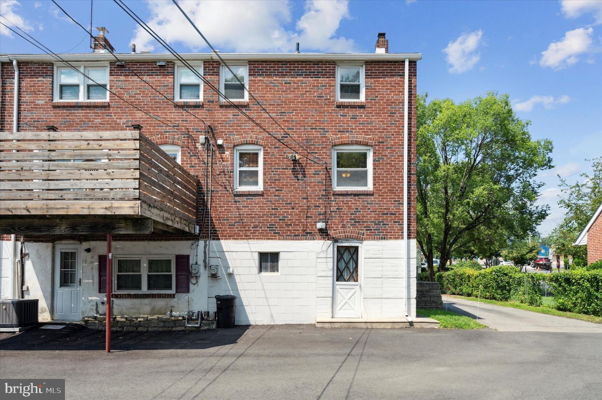 Clymer Ln, Ridley Park, PA 19078