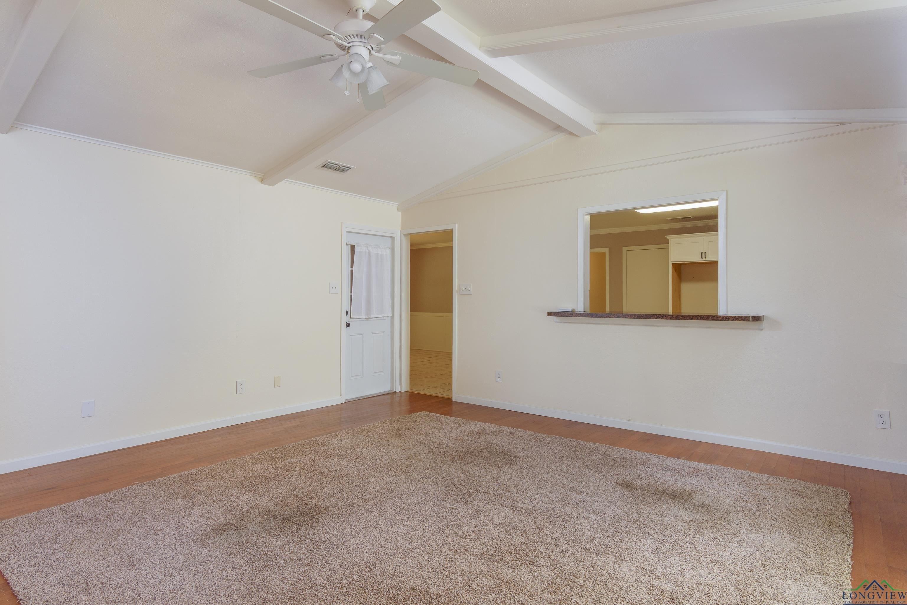 Hall Dr, Longview, TX 75605