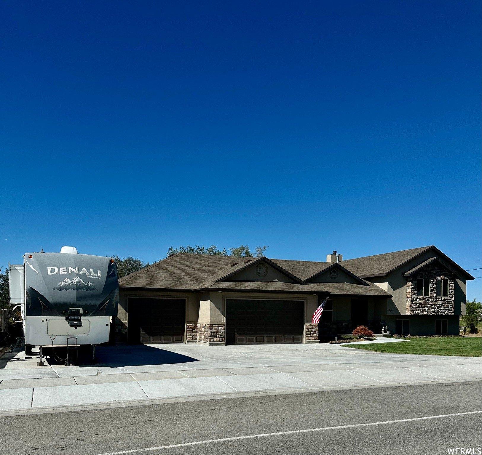 S 4700 W, Hooper, UT 84315