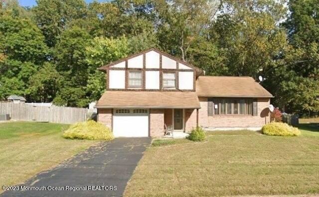 Forrest Dr, Blackwood, NJ 08012
