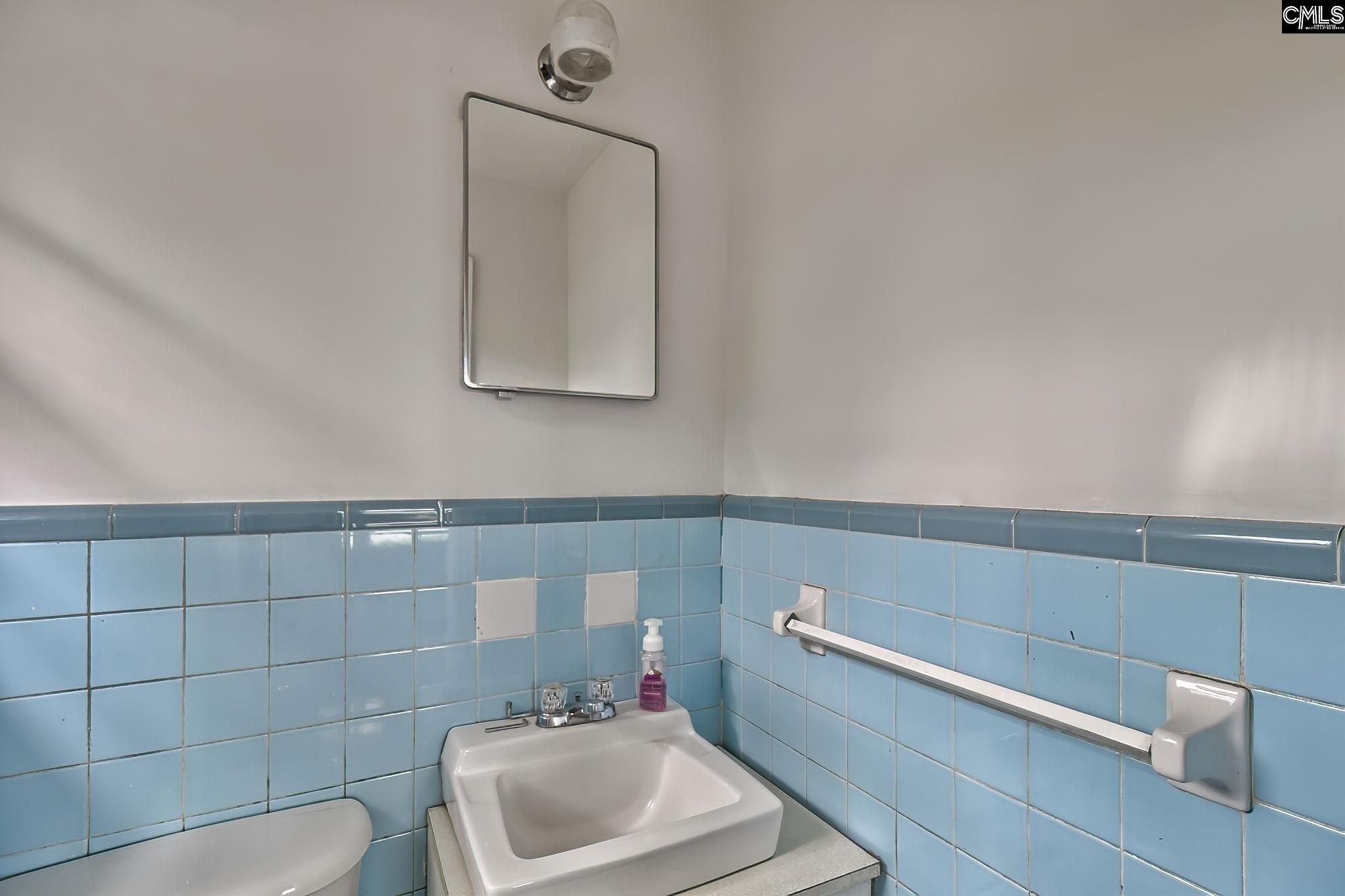 Burnham St, West Columbia, SC 29169