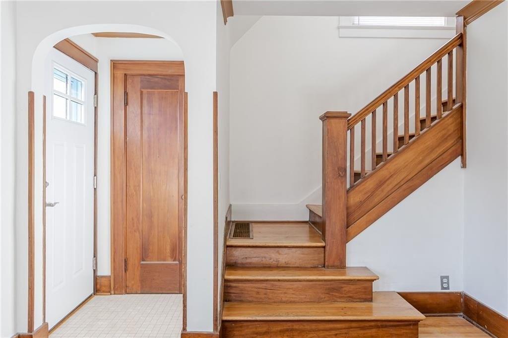 Bancroft Dr, Rochester, NY 14616