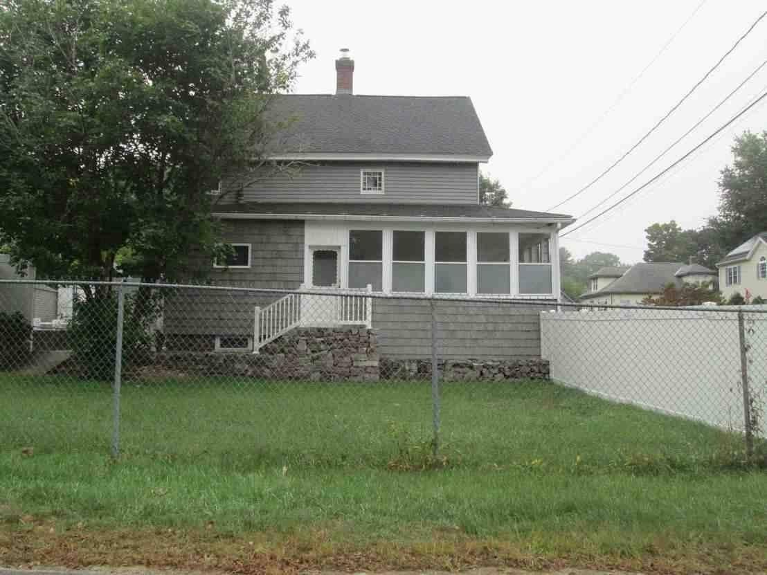 Rockdale Ave, Fitchburg, MA 01420