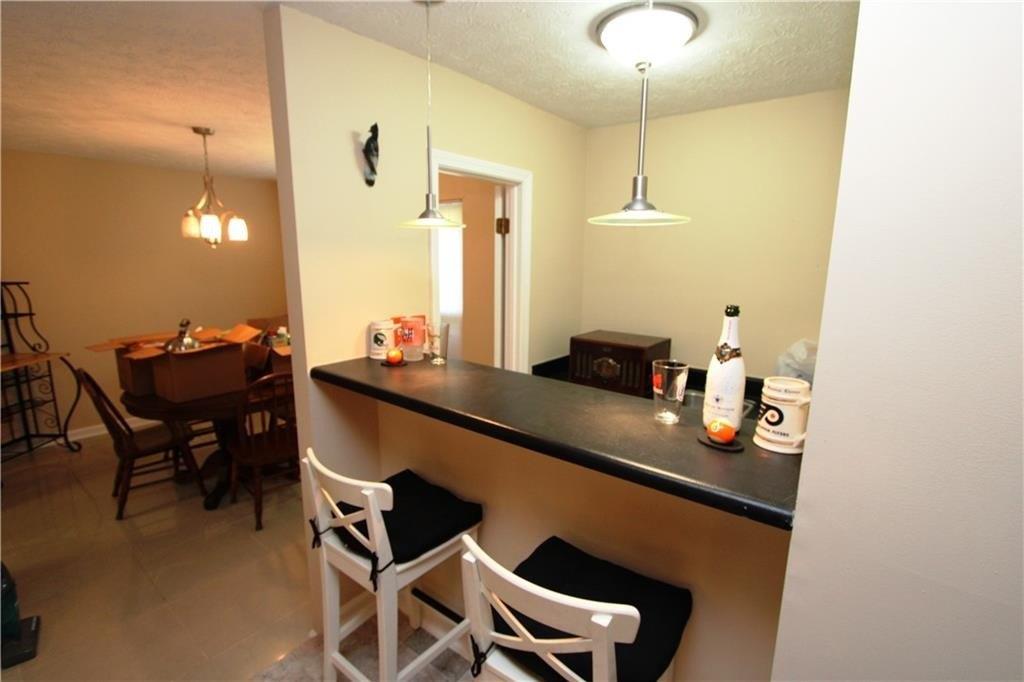 Wade Green Cir Nw, Acworth, GA 30102