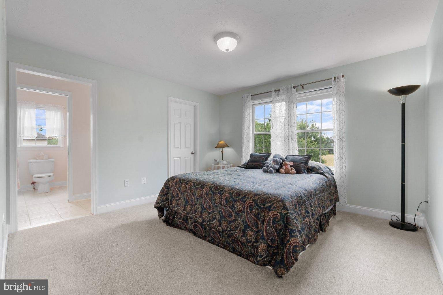 Foxtail Dr, York, PA 17404