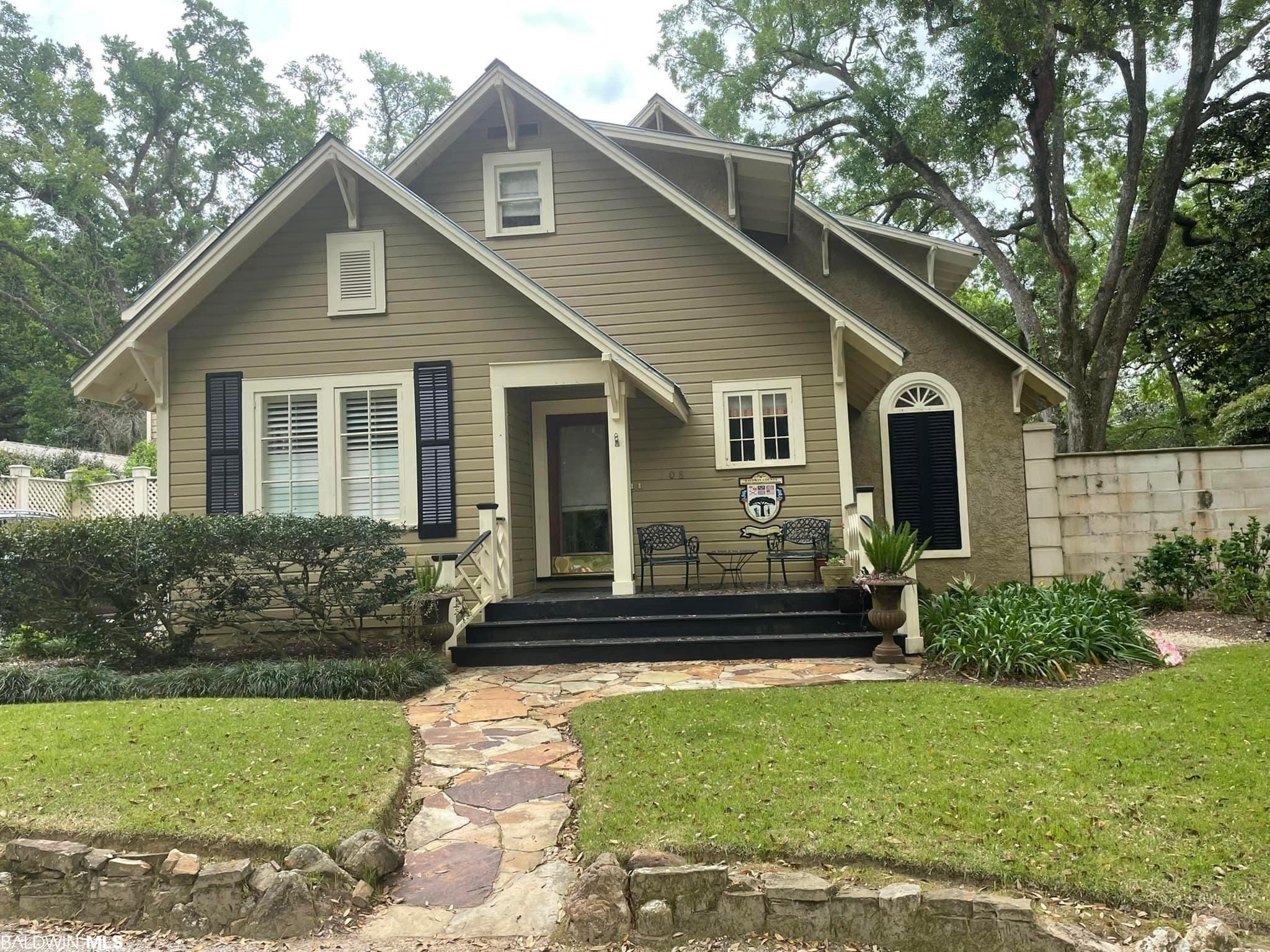 Atkinson Ln, Fairhope, AL 36532