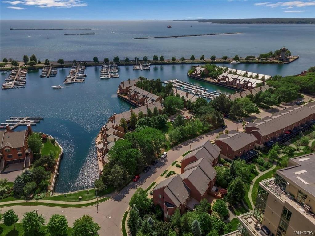 Ojibwa Cir, Buffalo, NY 14202