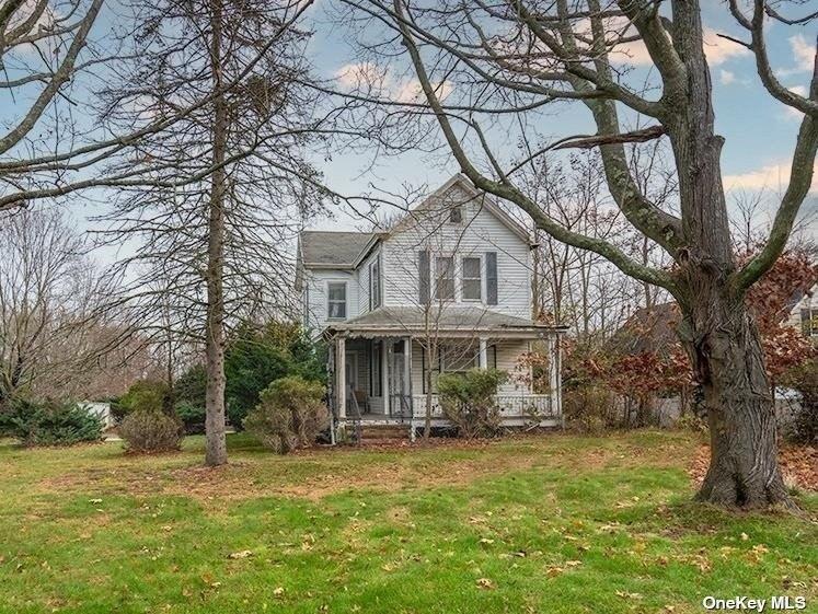 Cemetery Rd, East Marion, NY 11939