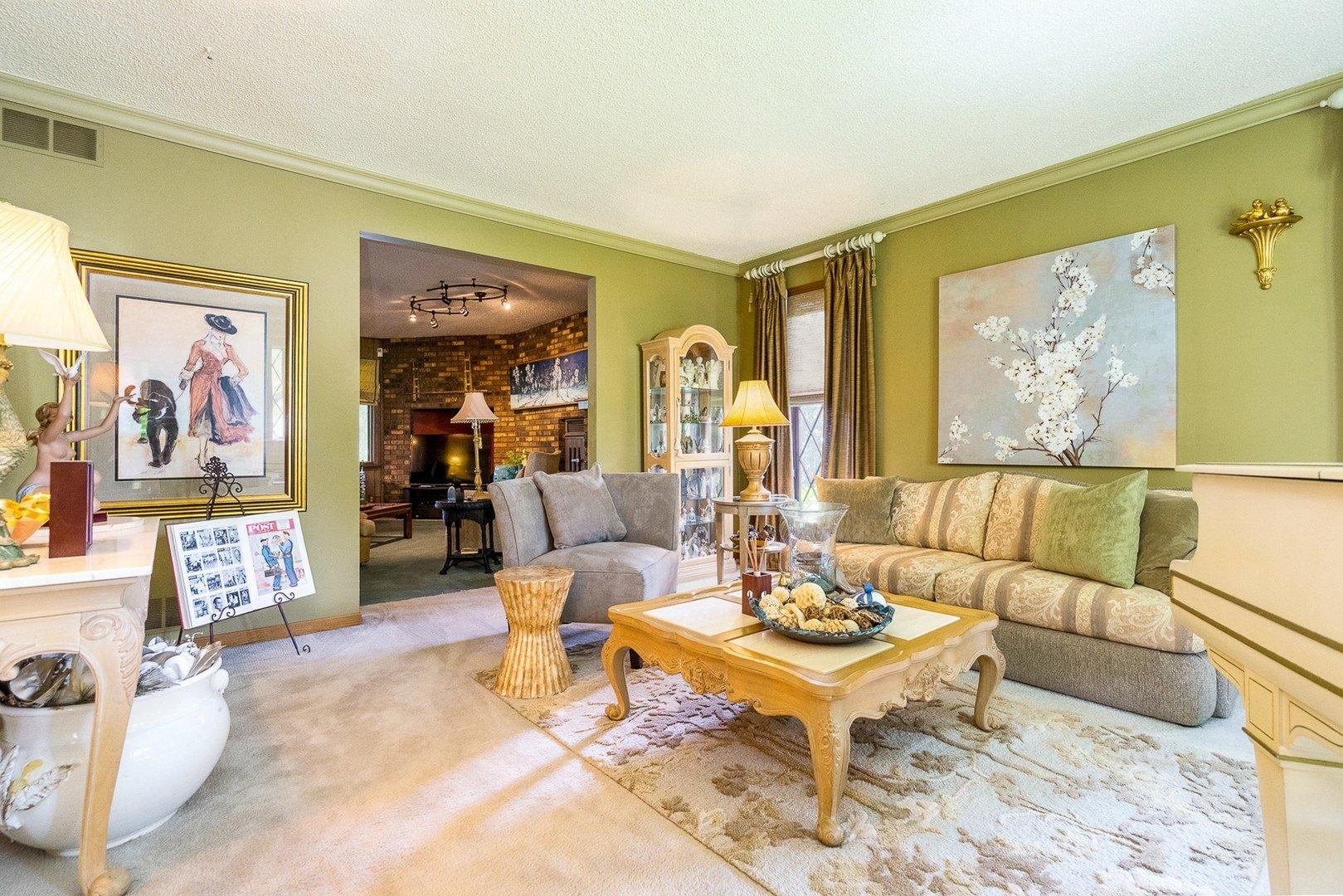 Buell Ave, Joliet, IL 60435